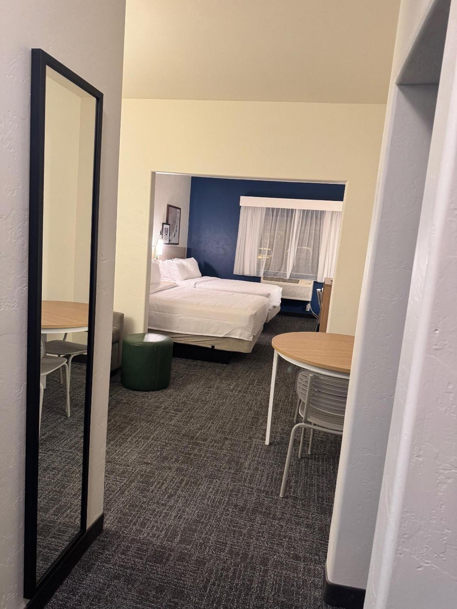 Spark By Hilton Tucson Airport Экстерьер фото